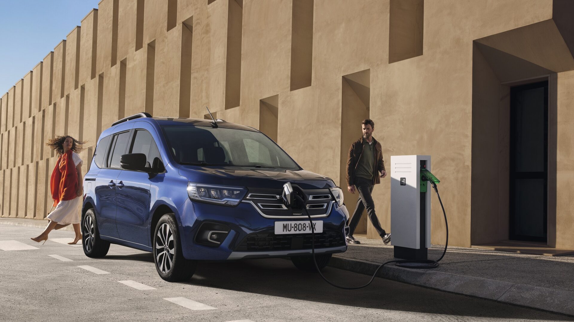 Estão abertas as encomendas para o NOVO Renault Kangoo E-Tech 100% ELECTRIC