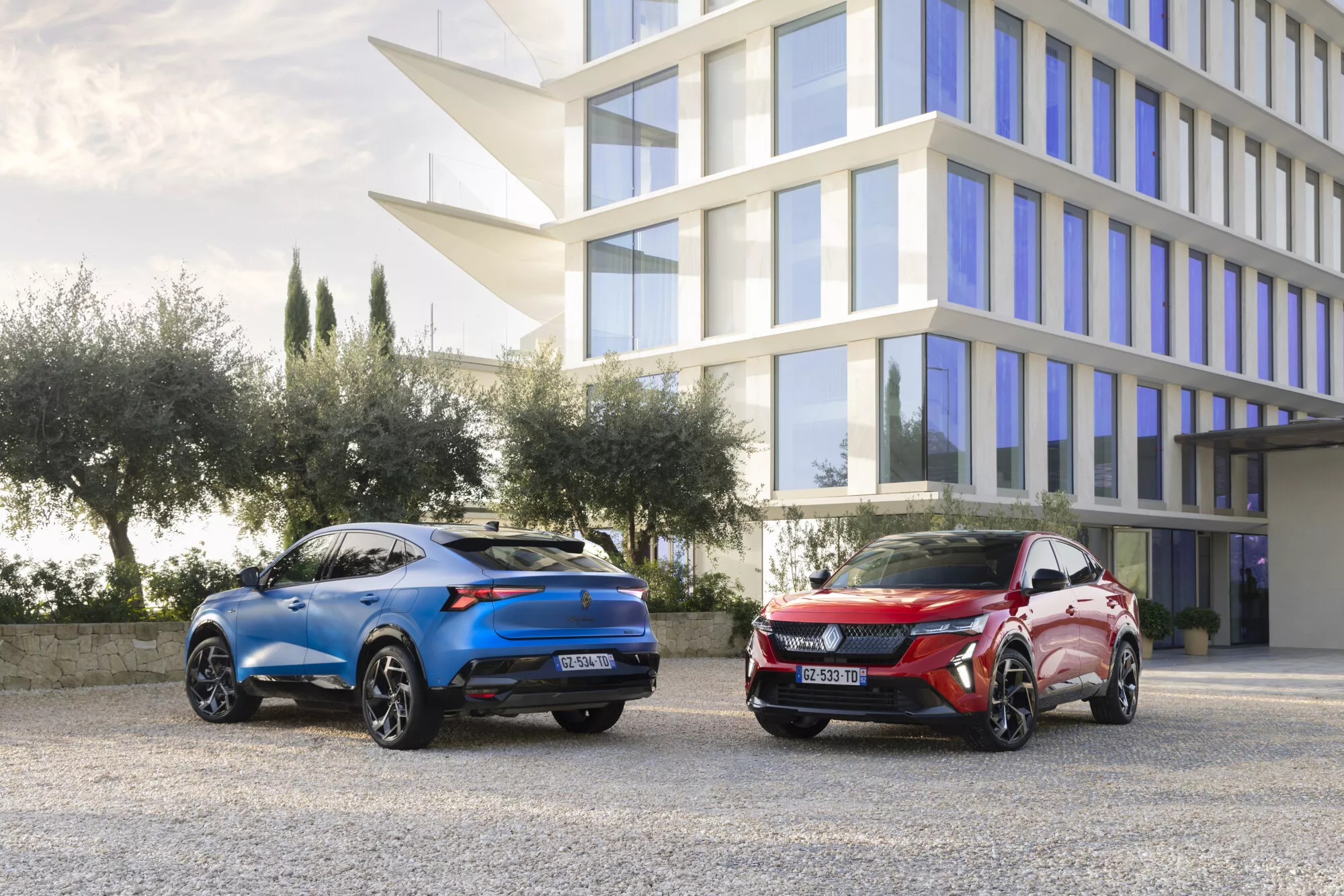 Renault Rafale E-Tech 4×4 300cv plug-in hybrid: o SUV coupé que é uma proposta única (também) para empresas