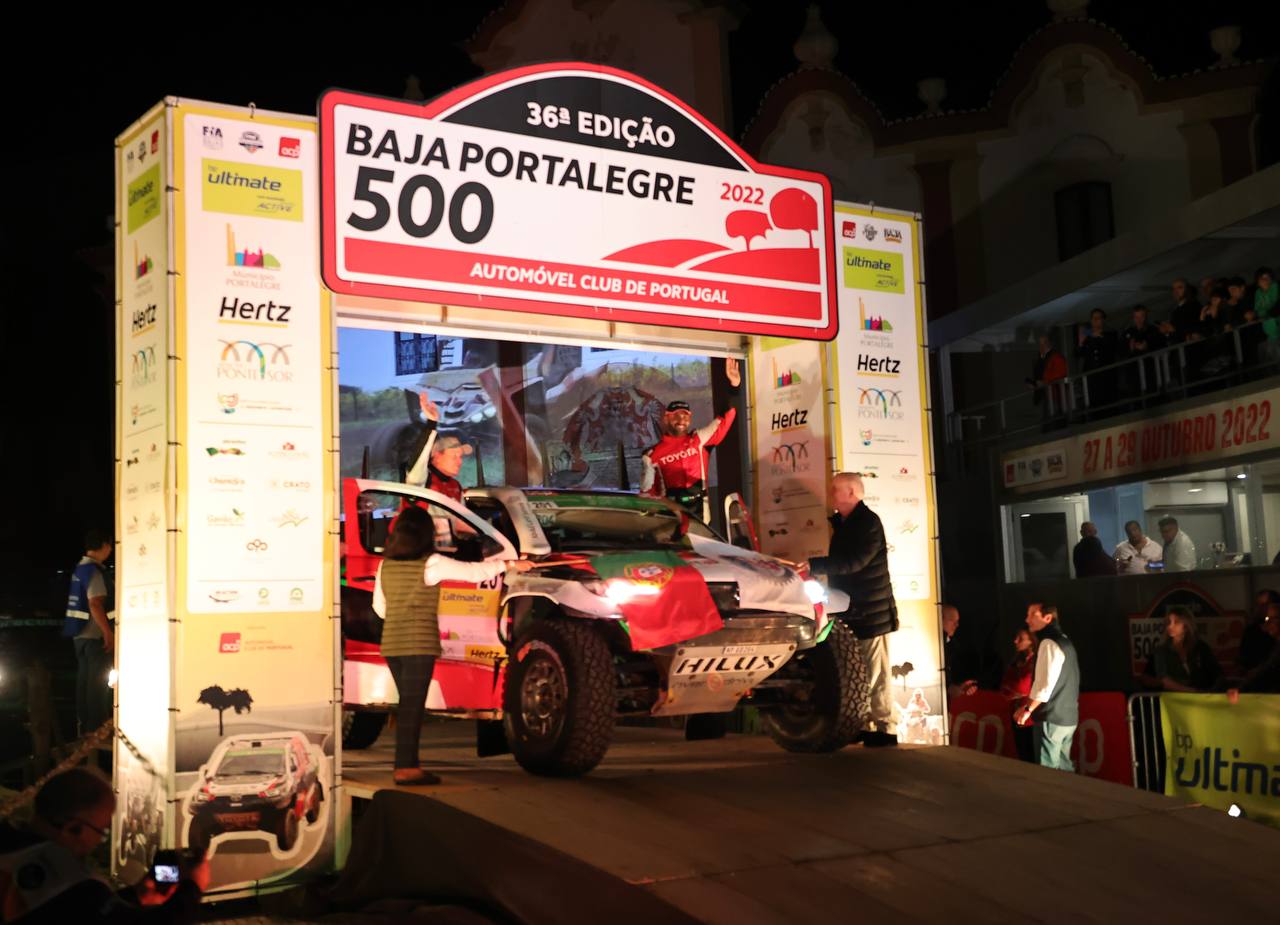 Banho de multidão no arranque da 36.ª Baja Portalegre 500