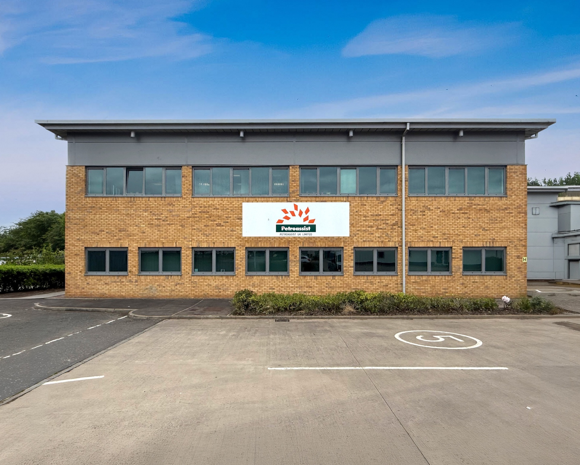 Grupo Petrotec ultrapassa os 40 milhões de volume de negócios no Reino Unido com aquisição estratégica da Premier Forecourts & Construction – imagem 3