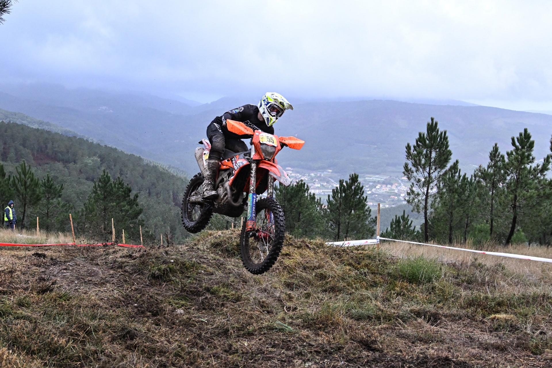 Góis vence a tempestade: 135 pilotos inauguram Campeonato Nacional de Enduro 2026 em prova de superação – imagem 3