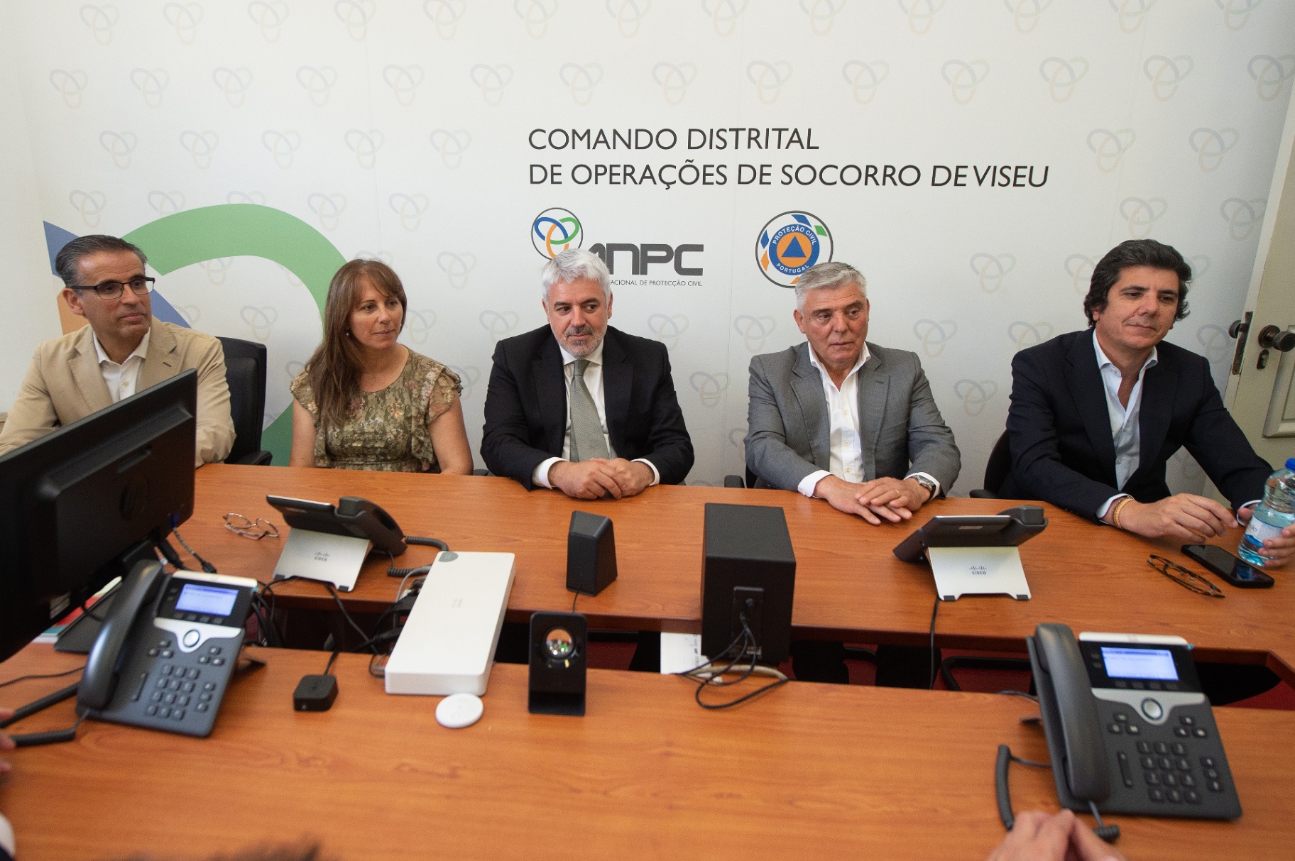 Autarcas de Viseu Dão Lafões reforçam preparação para época de incêndios com visita a centros de comando operacionais – imagem 4