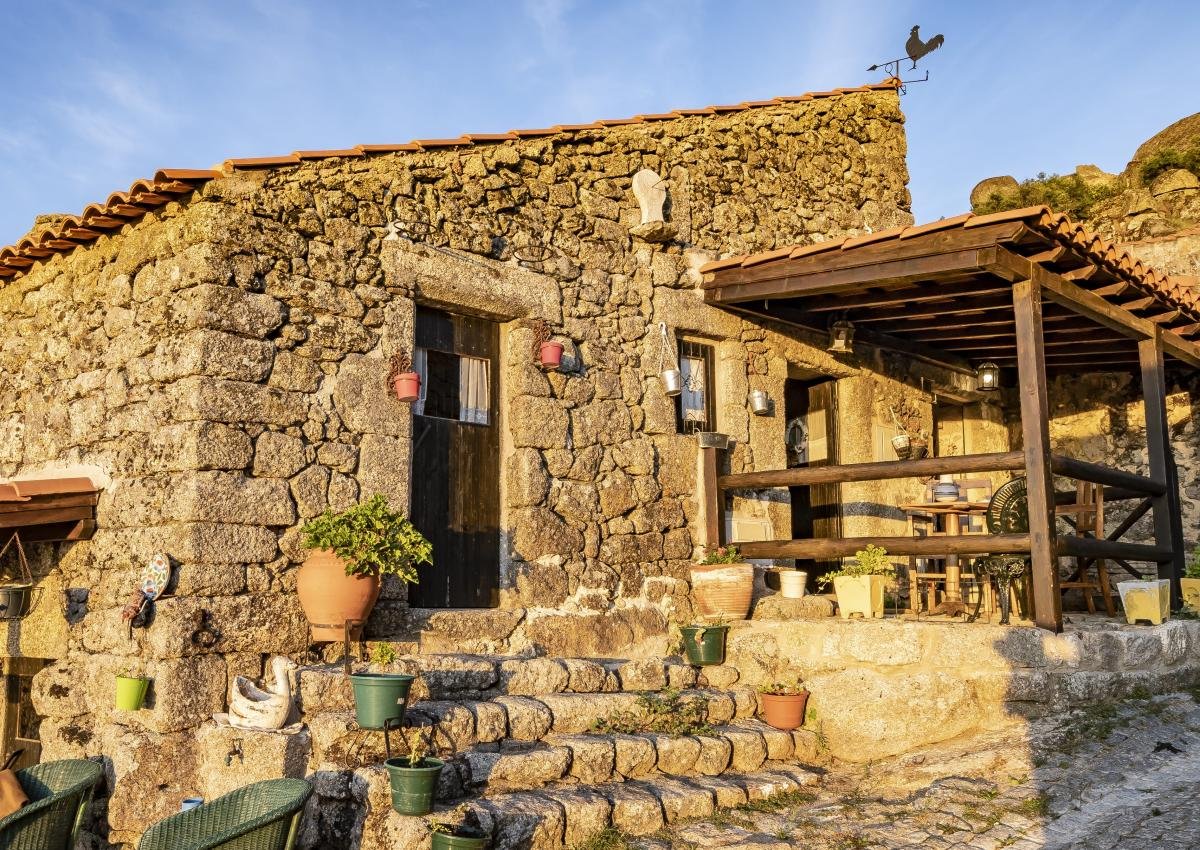 Airbnb e Aldeias Históricas de Portugal unem-se pelo turismo sustentável no interior do país