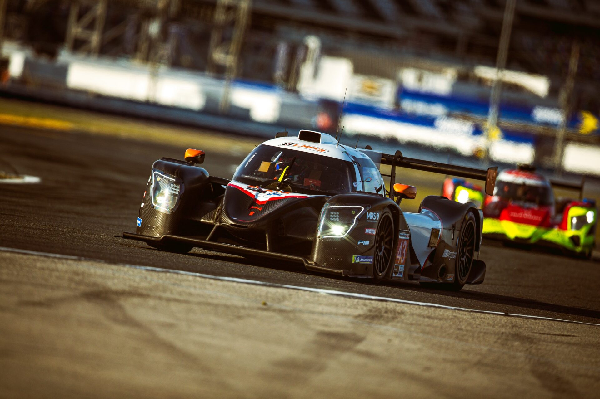 Guilherme Oliveira chegou a liderar categoria antes do abandono nas 24 Horas de Daytona
