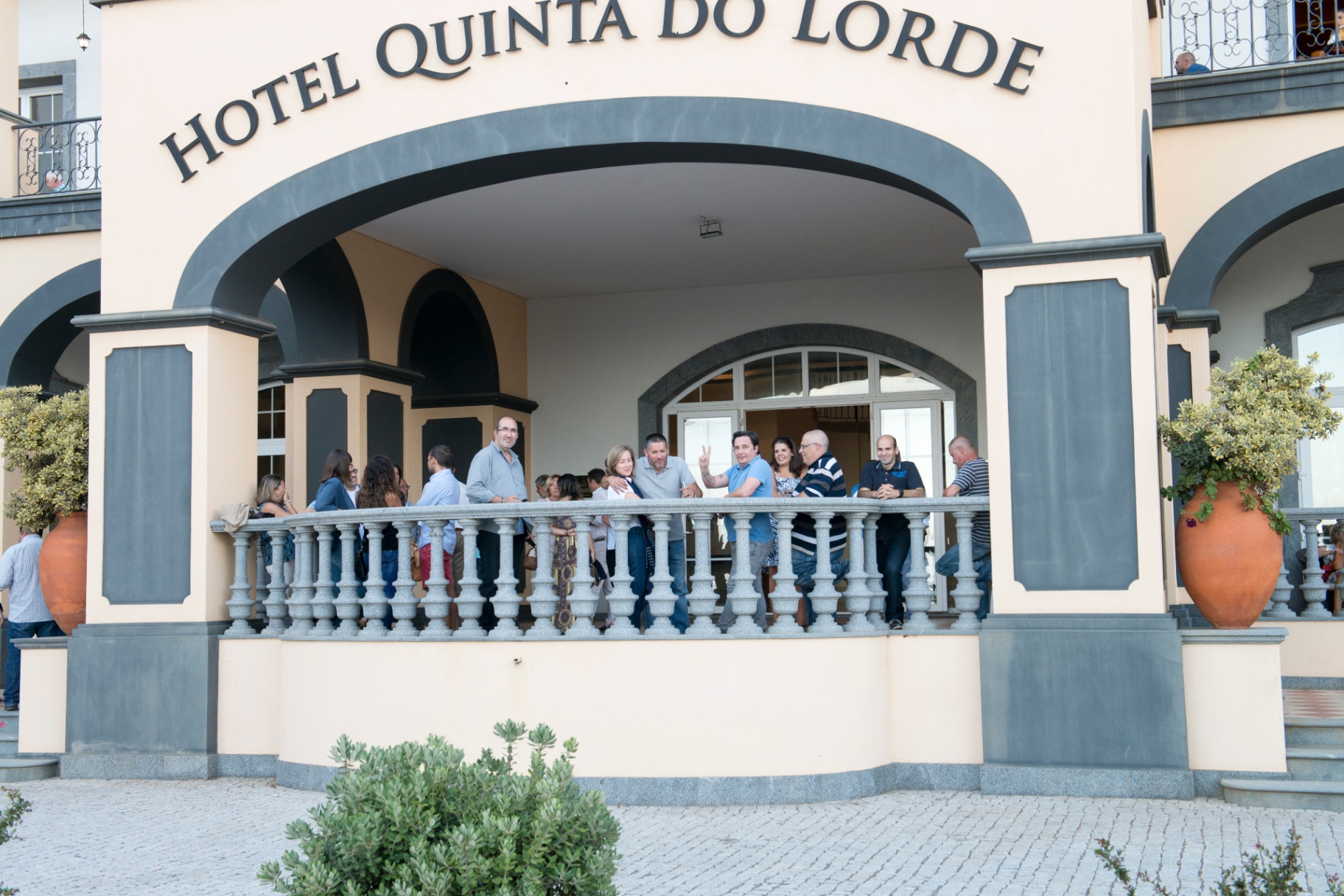 Jornalistas no terraço do Hotel Quinta do Lorde